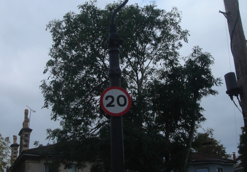 Speed sign